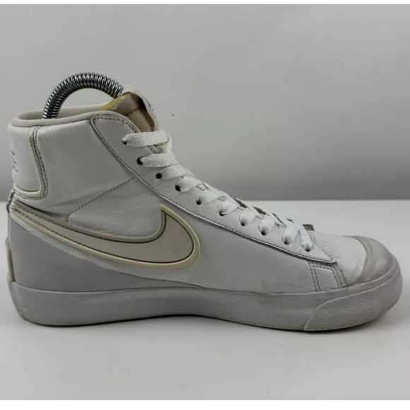 Nike Women’s Blazer Mid 77 Infinite Summit White Sail Size 7.5 - Picture 2 of 13